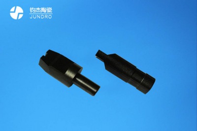 陶瓷吸嘴和其他材料的吸嘴有哪些優(yōu)勢(shì) 陶瓷吸嘴和其他材料的吸嘴有哪些優(yōu)勢(shì)